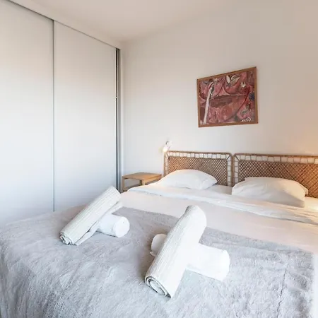 2br Sea View With Pool & Ac Appartement Cagnes-sur-Mer