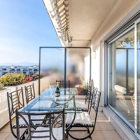 Appartement 2br Sea View With Pool & Ac *