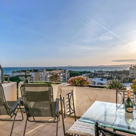 2br Sea View With Pool & Ac * Cagnes-sur-Mer