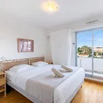 2br Sea View With Pool & Ac Apartamento